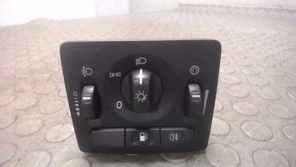 Foto: LICHTSCHALTER eines Volvo V50 2.0D DPF