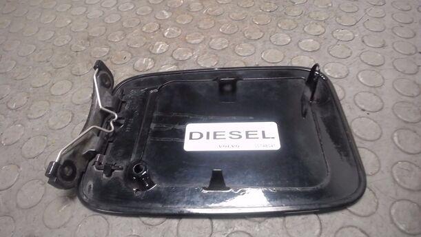 Foto: TANKKLAPPE eines Volvo V50 2.0D DPF CLX