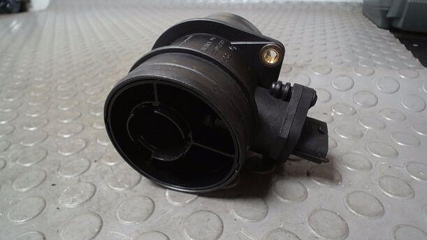 Foto: LUFTMASSENMESSER ( BOSCH ) eines Honda Accord 2.2i-CTDi CLX