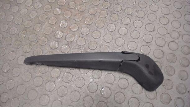Foto: SCHEIBENWISCHERARM HINTEN eines Volvo V50 2.0D DPF CLX