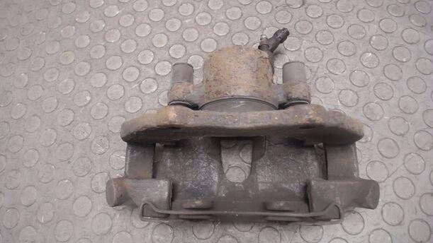 Foto: BREMSSATTEL VORNE RECHTS ( ATE ) eines Volvo V50 2.0D DPF CLX