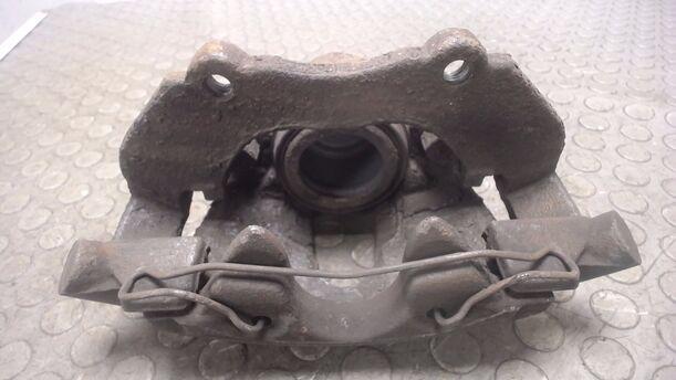 Foto: BREMSSATTEL VORNE RECHTS ( ATE ) eines Volvo V50 2.0D DPF CLX