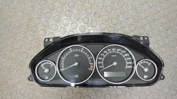 Foto: TACHOEINHEIT / KOMBIINSTRUMENT eines Jaguar X-Type 2.0 Diesel Trendline