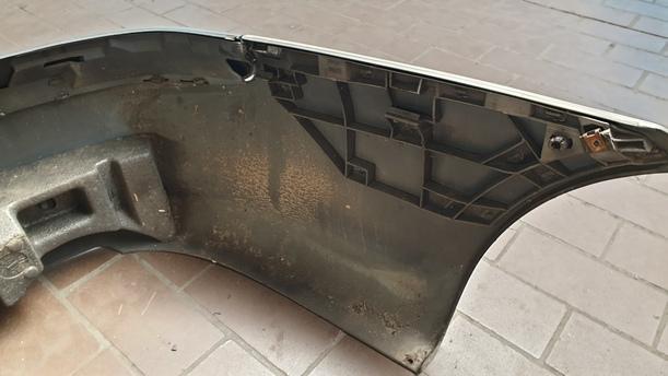Foto: STOSSFÄNGER / STOSSSTANGE HINTEN eines Opel Vectra 1.6 Trendline