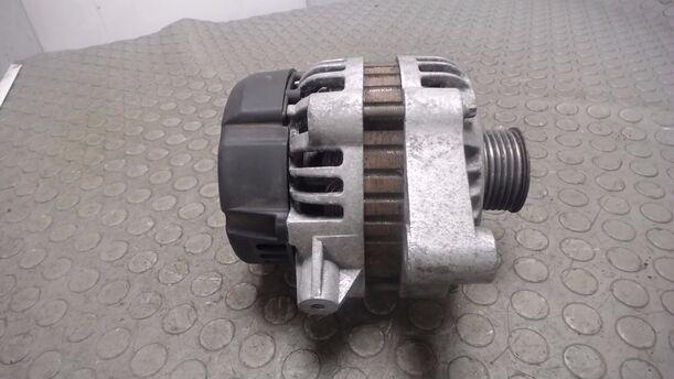 Foto: LICHTMASCHINE ( 100A ) eines Opel Vectra 1.6 Trendline