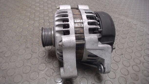 Foto: LICHTMASCHINE ( 100A ) eines Opel Vectra 1.6 Trendline