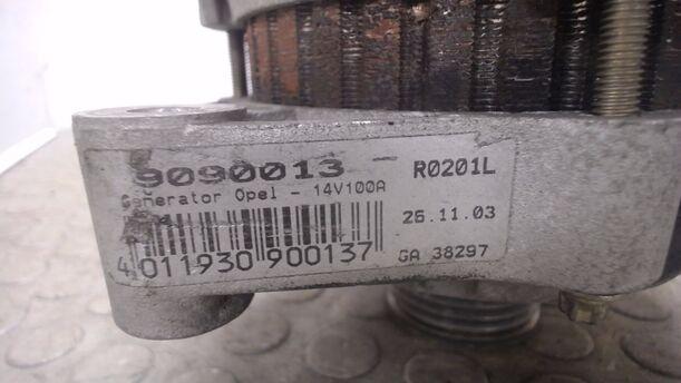 Foto: LICHTMASCHINE ( 100A ) eines Opel Vectra 1.6 Trendline
