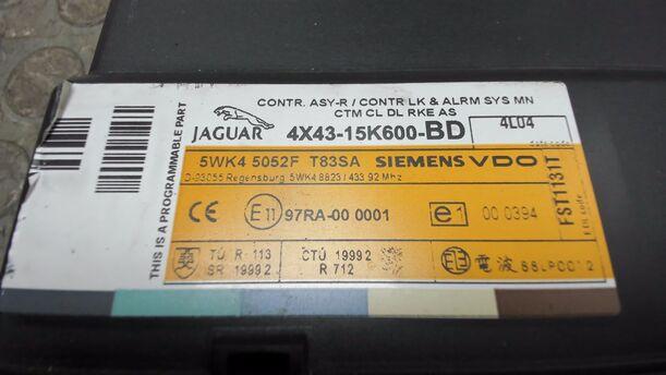 Foto: STEUERMODUL / PROZESSORMODUL eines Jaguar X-Type 2.0 Diesel Trendline