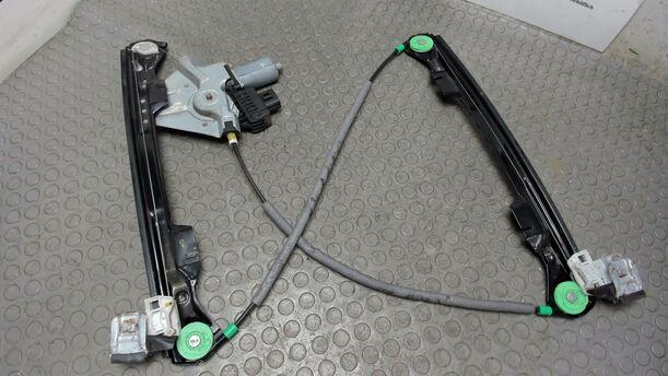 Foto: FENSTERHEBER VORNE RECHTS ELEKTRISCH eines Jaguar X-Type 2.0 Diesel Trendline