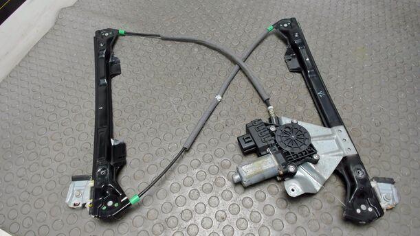 Foto: FENSTERHEBER VORNE LINKS ELEKTRISCH eines Jaguar X-Type 2.0 Diesel Trendline