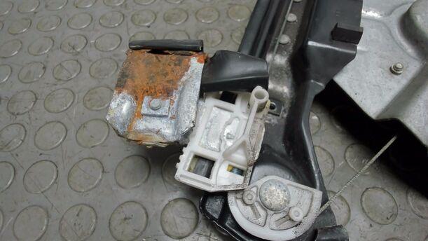 Foto: FENSTERHEBER VORNE LINKS ELEKTRISCH eines Jaguar X-Type 2.0 Diesel Trendline