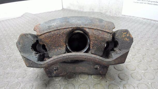 Foto: BREMSSATTEL VORNE RECHTS eines Jaguar X-Type 2.0 Diesel CLX