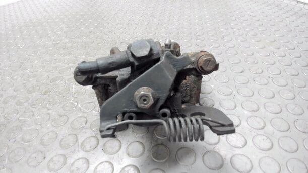 Foto: BREMSSATTEL HINTEN LINKS eines Jaguar X-Type 2.0 Diesel CLX