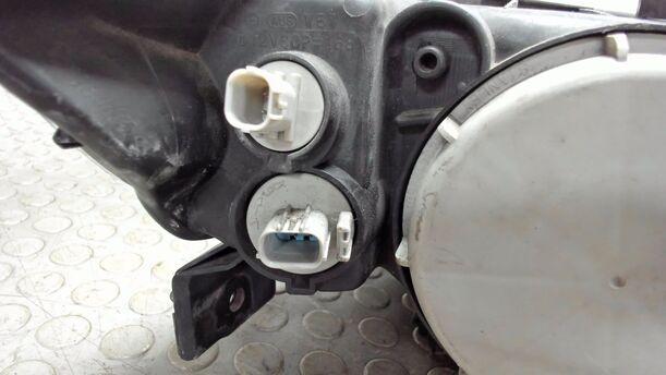 Foto: SCHEINWERFER LINKS ( STANLEY ) eines Honda Accord 2.2i-CTDi CL