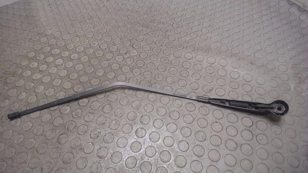 Foto: SCHEIBENWISCHERARM HINTEN eines Opel Vectra 1.6