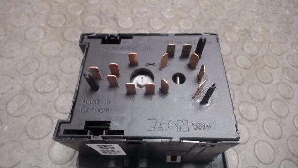 Foto: LICHTSCHALTER eines Opel Vectra 1.6