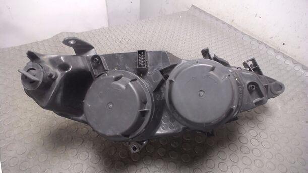 Foto: SCHEINWERFER LINKS ( DEPO ) eines Peugeot 307 SW 135