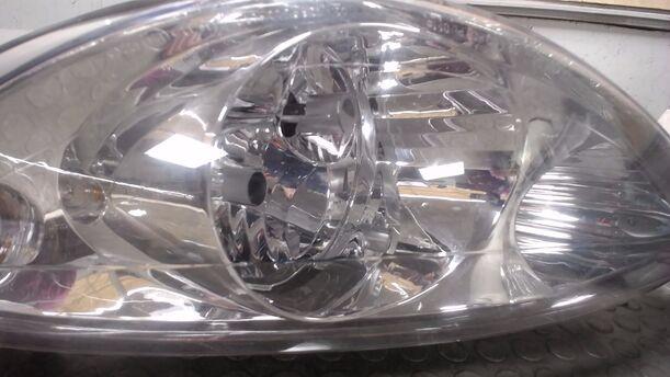 Foto: SCHEINWERFER LINKS ( DEPO ) eines Peugeot 307 SW 135