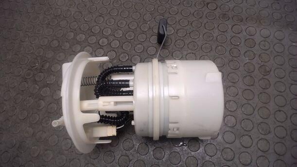 Foto: KRAFTSTOFFPUMPE eines Peugeot 307 SW 135