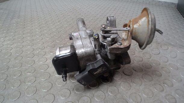 Foto: WIRBELSTEUERVENTILEINHEIT eines Honda Accord 2.2i-CTDi