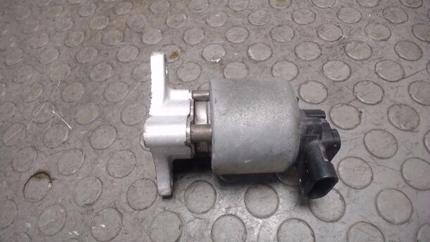 Foto: ABGASRÜCKFÜHRUNGSVENTIL eines Peugeot 307 SW 135