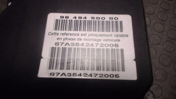 Foto: HAUPTBREMSAGGREGAT ABS eines Peugeot 307 SW 135