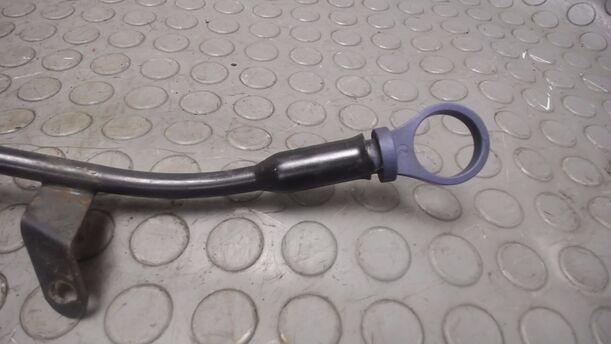 Foto: ÖLMESSTAB eines Peugeot 307 SW 135