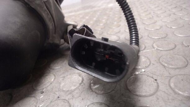 Foto: SEKUNDÄRLUFTPUMPE eines Peugeot 307 SW 135