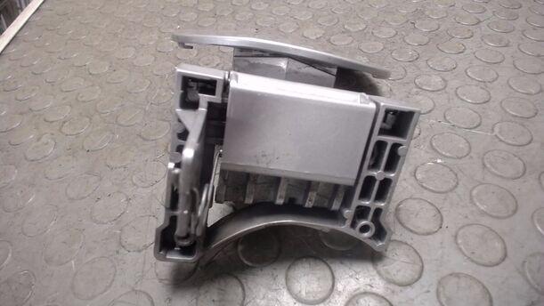 Foto: TANKKLAPPE eines Peugeot 307 SW 135