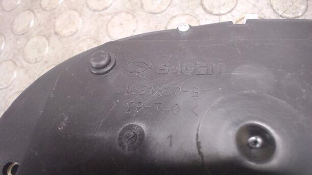 Foto: TACHOEINHEIT eines Peugeot 307 SW 135