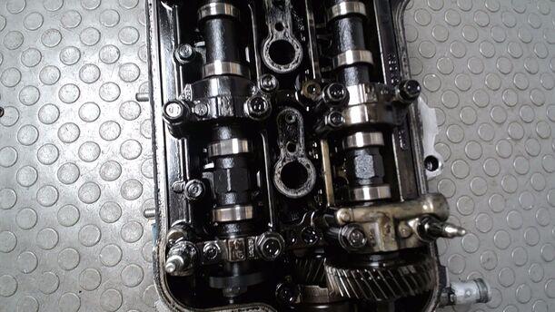 Foto: ZYLINDERKOPF 2.2 CTDI eines Honda Accord 2.2i-CTDi
