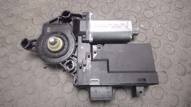 Foto: FENSTERHEBERMOTOR VORNE LINKS eines Peugeot 307 SW 135