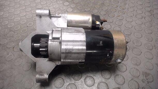 Foto: ANLASSER / STARTER eines Peugeot 307 SW 135
