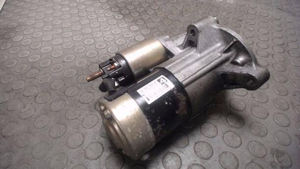 Foto: ANLASSER / STARTER eines Peugeot 307 SW 135