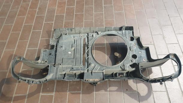 Foto: FRONTBLECH/ SCHLOSSTRÄGER ( AB 2000 ) eines Seat Arosa 1.0