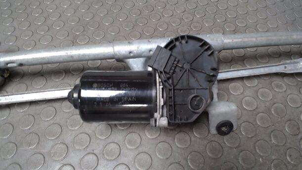 Foto: SCHEIBENWISCHERMOTOR VORN eines Seat Arosa 1.0