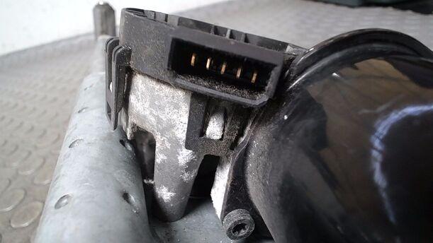 Foto: SCHEIBENWISCHERMOTOR VORN eines Seat Arosa 1.0