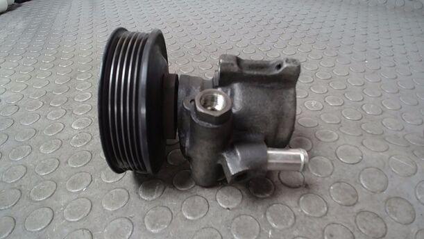 Foto: SERVOPUMPE/ PUMPE SERVOLENKUNG eines Seat Arosa 1.0