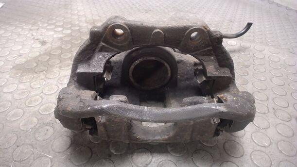 Foto: BREMSSATTEL VORNE RECHTS eines Peugeot 307 SW 135 CL