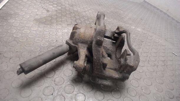 Foto: BREMSSATTEL VORNE LINKS eines Peugeot 307 SW 135 CL
