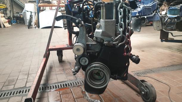 Foto: MOTOR ( 188A4000 ) eines Fiat Punto 1.2 8V CL
