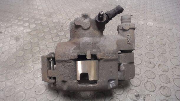 Foto: BREMSSATTEL VORNE LINKS eines Fiat Punto 1.2 8V CL