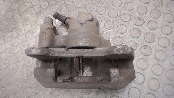 Foto: BREMSSATTEL VORNE LINKS eines Fiat Punto 1.2 8V CL
