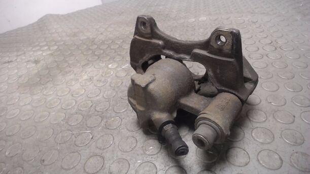 Foto: BREMSSATTEL VORNE LINKS eines Fiat Punto 1.2 8V CL