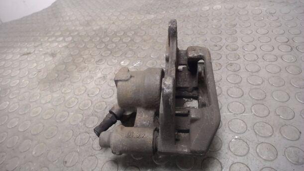 Foto: BREMSSATTEL VORNE LINKS eines Fiat Punto 1.2 8V CL