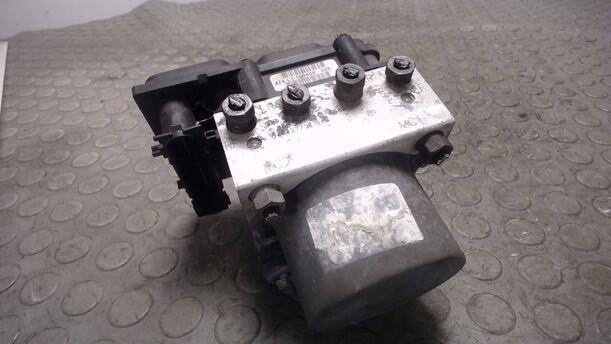 Foto: HAUPTBREMSAGGREGAT ABS eines Fiat Punto 1.2 8V CL