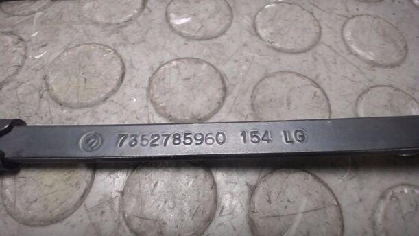 Foto: SCHEIBENWISCHERARME VORNE eines Fiat Punto 1.2 8V CL