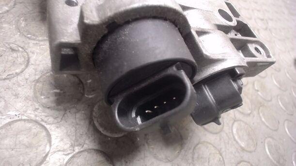 Foto: DROSSELKLAPPENSTUTZEN ( MECHANISCH ) eines Fiat Punto 1.2 8V CL