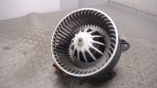 Foto: HEIZUNGSGEBLÄSE eines Fiat Punto 1.2 8V CL