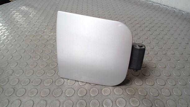 Foto: TANKKLAPPE/ TANKDECKEL eines Seat Arosa 1.0 CL